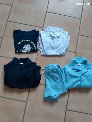 Lot vêtements garçon 4 ans 