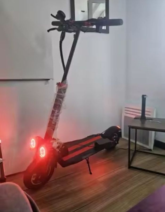 Siège démontable débridée 45 km/h 1500 watt 90km d'autonomie neuve Première main - photo numéro 7