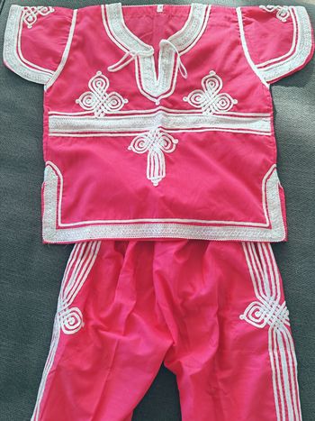 Ensemble fille 4 Ans tenue nord africaine avec broderie