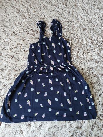 Robe d ete tres bon etat 5 ans 