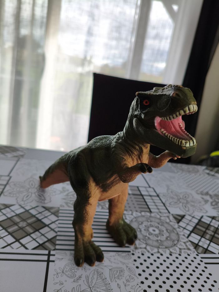 Lot gros dinosaures - photo numéro 9