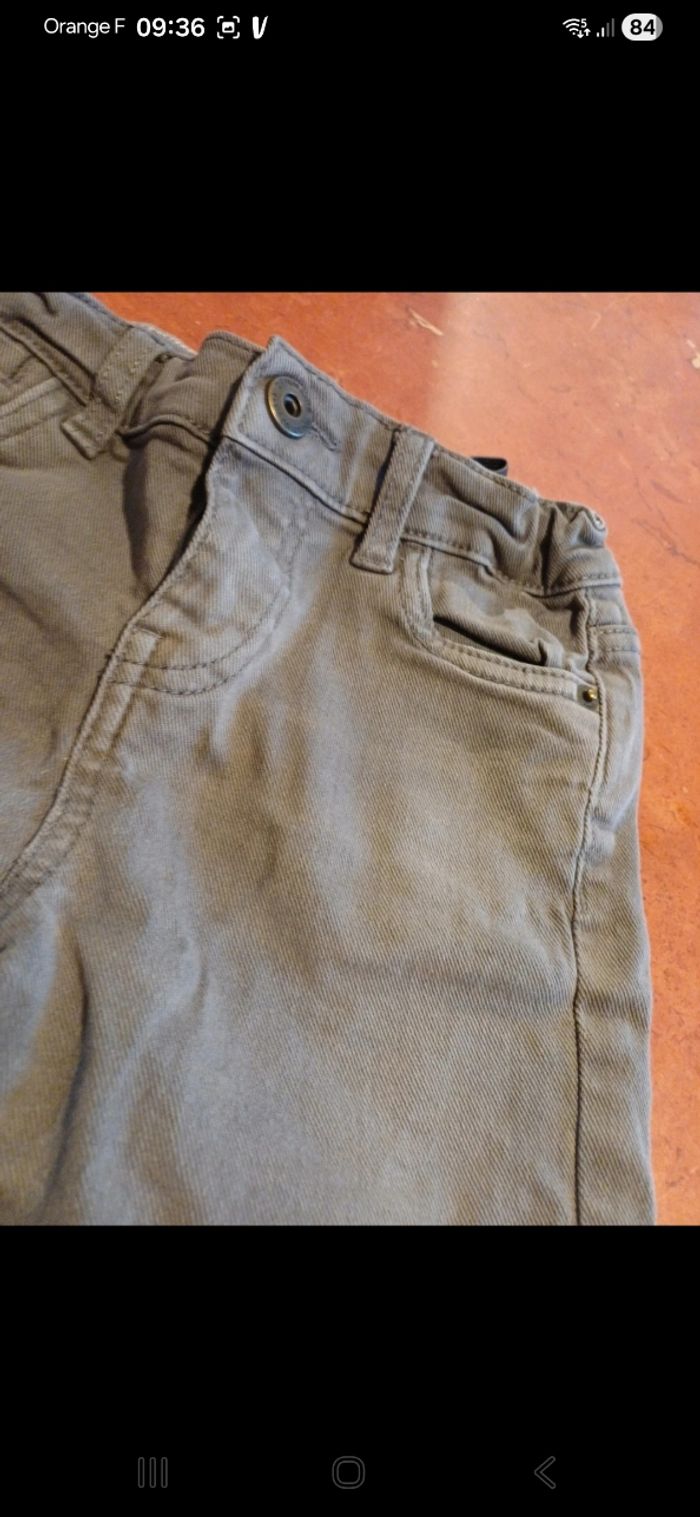 Short garçon taille 3 ans - photo numéro 2