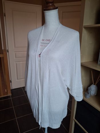 Gilet blanc mailles nid d'abeilles neuf