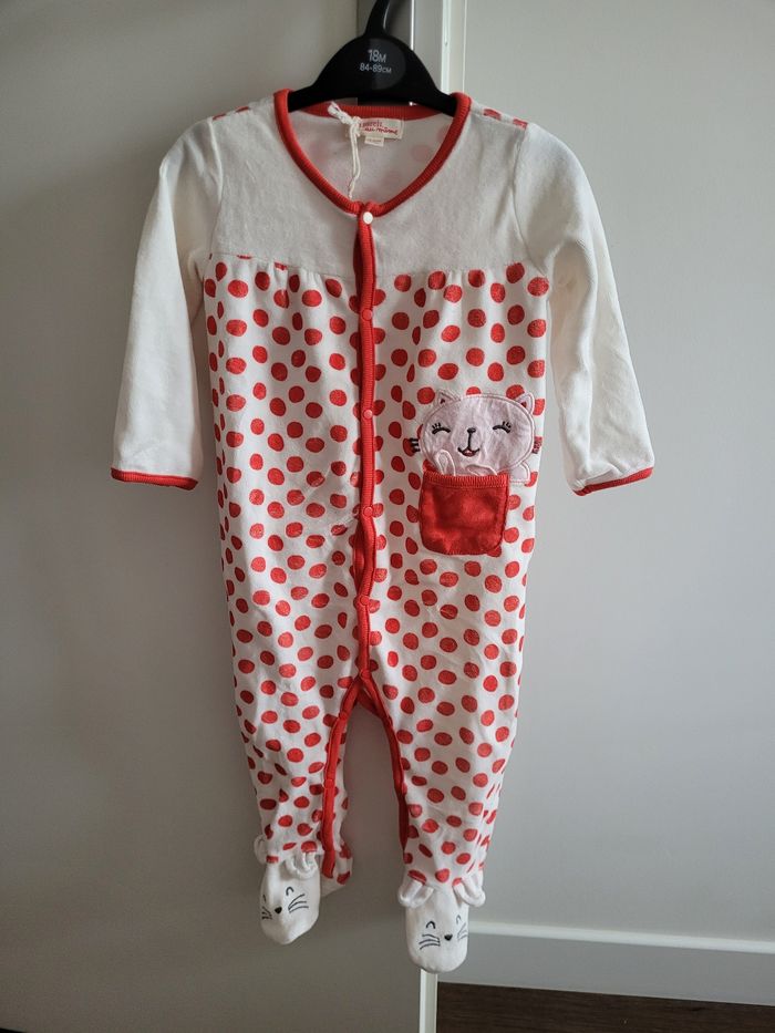 Lot de 9 pyjamas - photo numéro 6