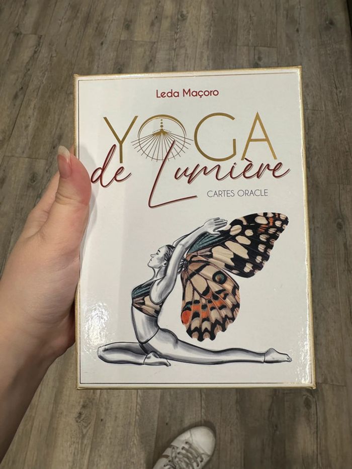 Oracle Yoga de Lumière