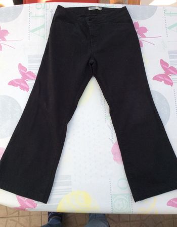 Pantalon Teddy Smith Taille 29 soit un 38-40
