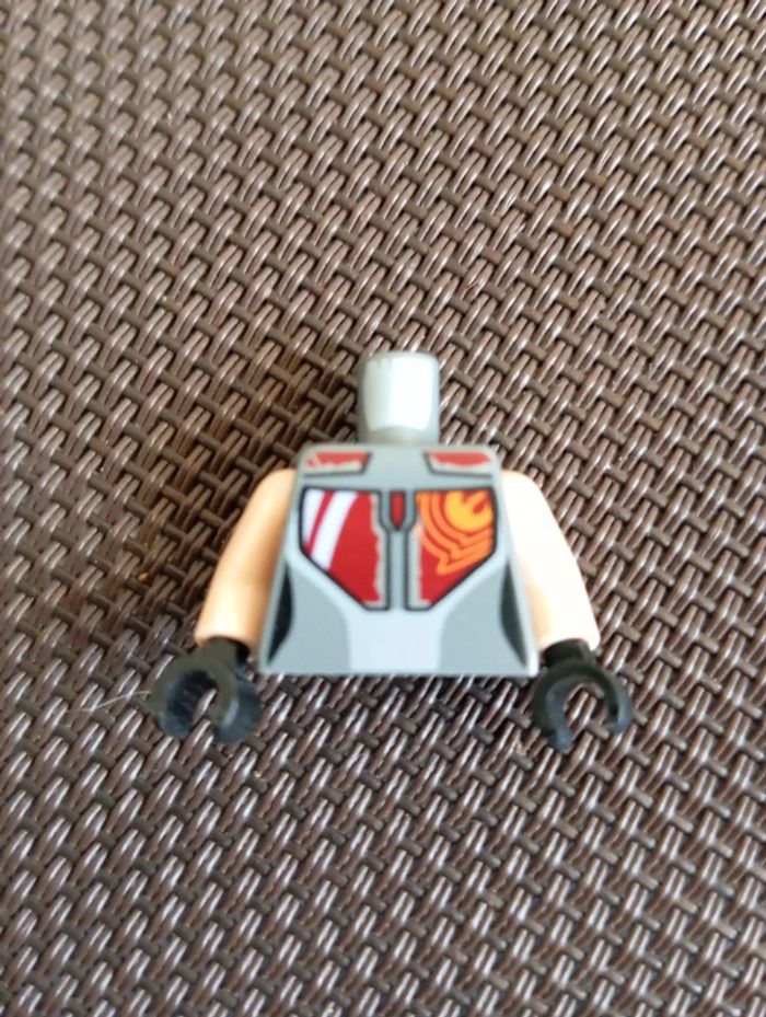 Torso sw mandalorian armor plates female red,silver,and - photo numéro 3