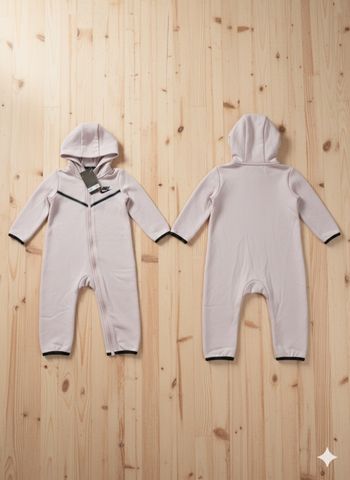 Nike Sportswear Tech Fleece - NEUF - 24 Mois