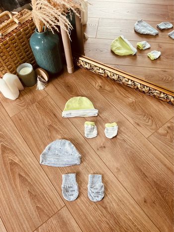 Taille naissance 1 mois set maternité bonnet moufles garçon Kiabi brioche gris et vert 💙