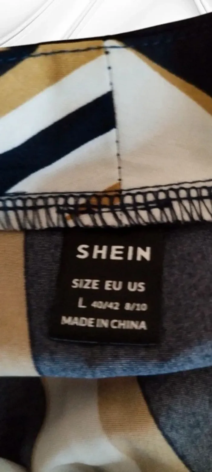 T-shirt sans manche - photo numéro 3