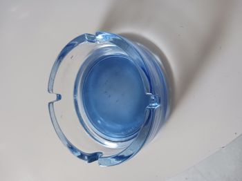 cendrier rond bleu 10 cm