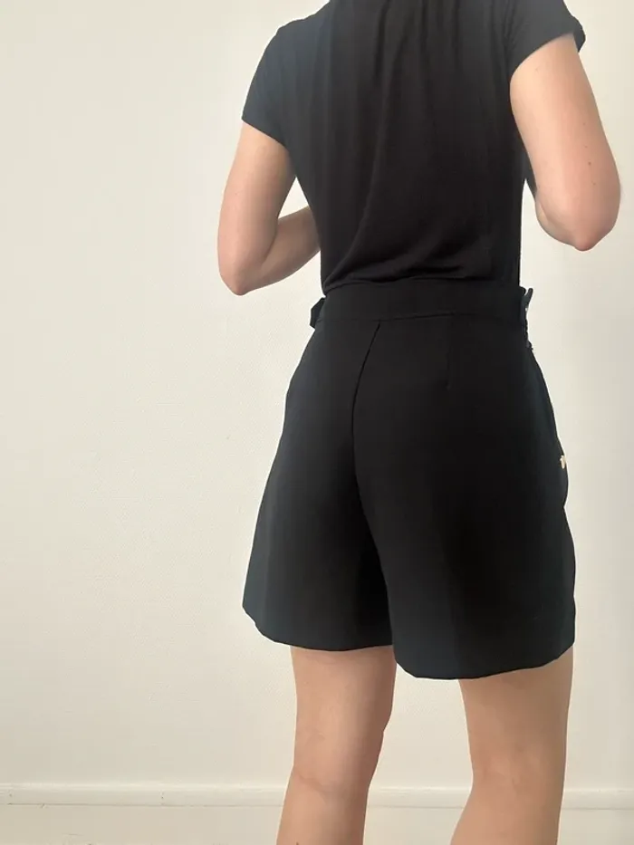 Short noir taille haute Zara - photo numéro 3