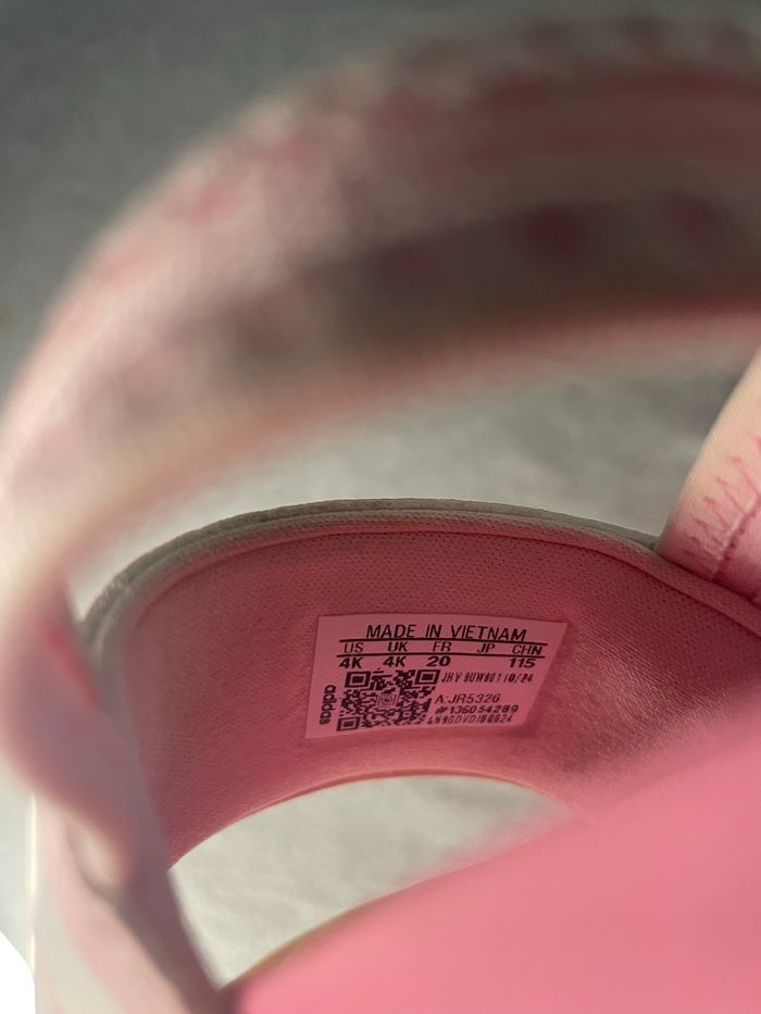 Claquettes bébé Adidas – Taille 20 – Très bon état - photo numéro 6