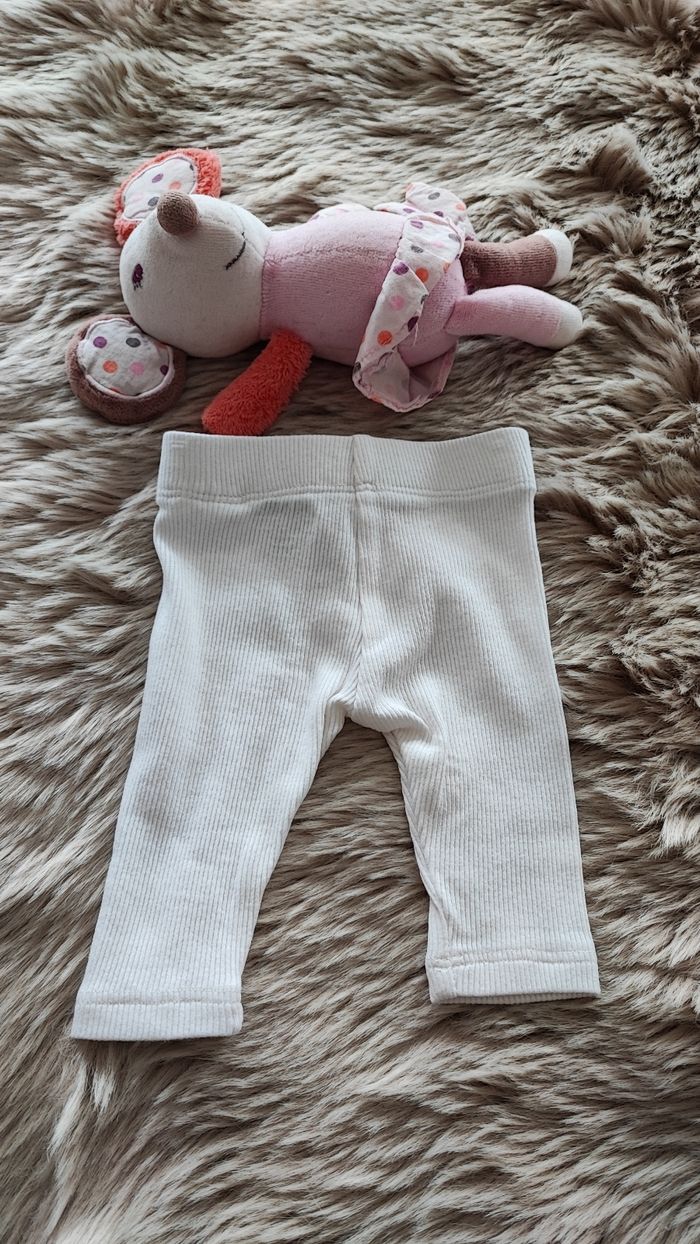 Legging blanc crème Kiabi 1 mois - photo numéro 2