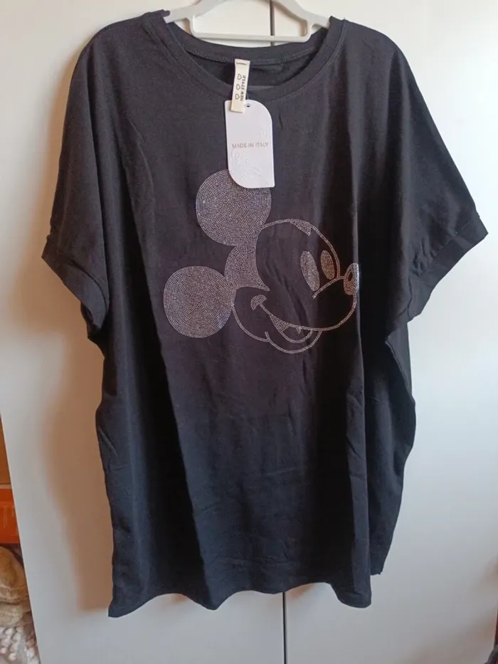 Tee shirt noir tête Mickey argentée