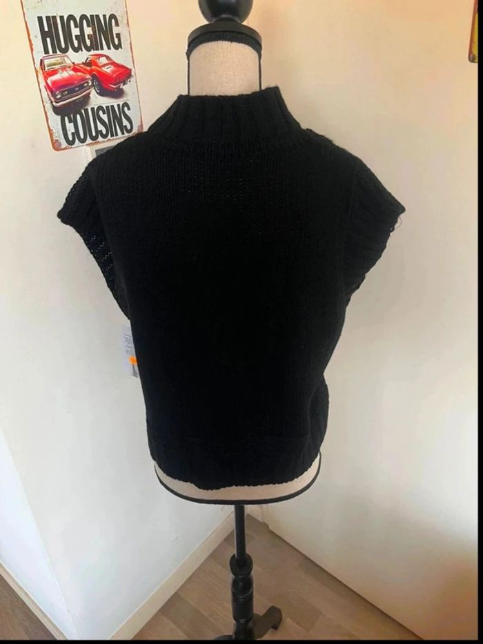 Très beau pull sans manche taille unique made in italy neuf - photo numéro 4