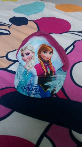 Casquette reine des neiges
