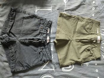 Lot de 2 shorts fille 12 ans (XXS/32)