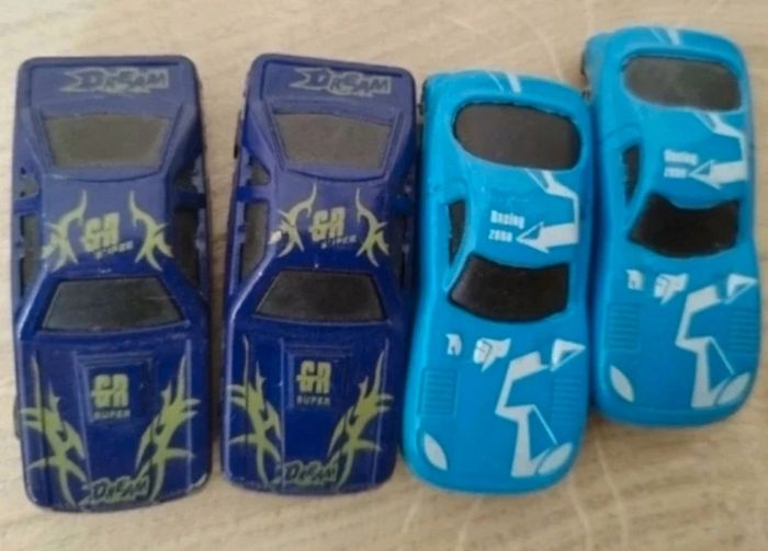 Lot de 15 petites voitures - photo numéro 3
