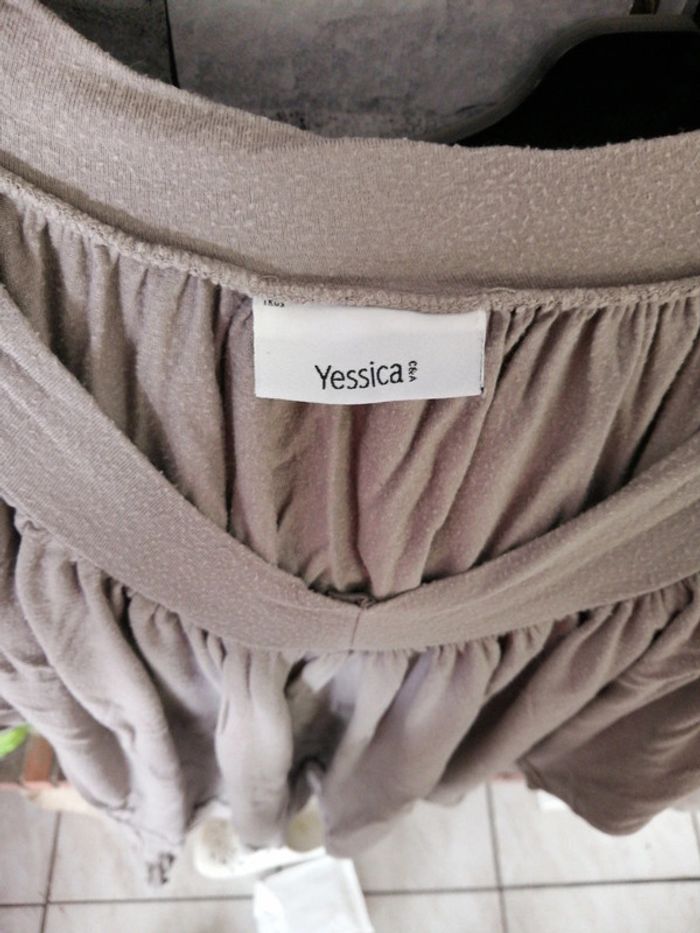 Tee shirt marron - photo numéro 3