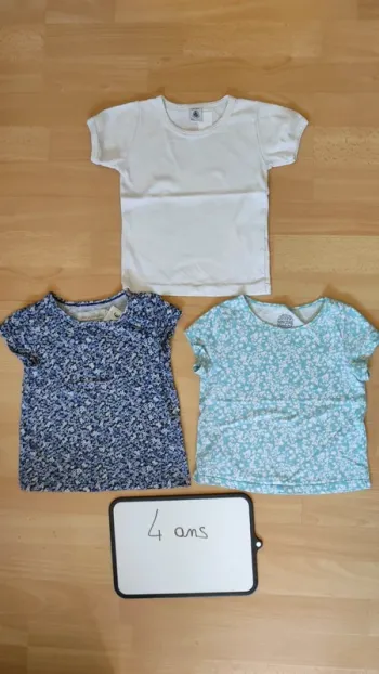 T-shirt taille 4 ans