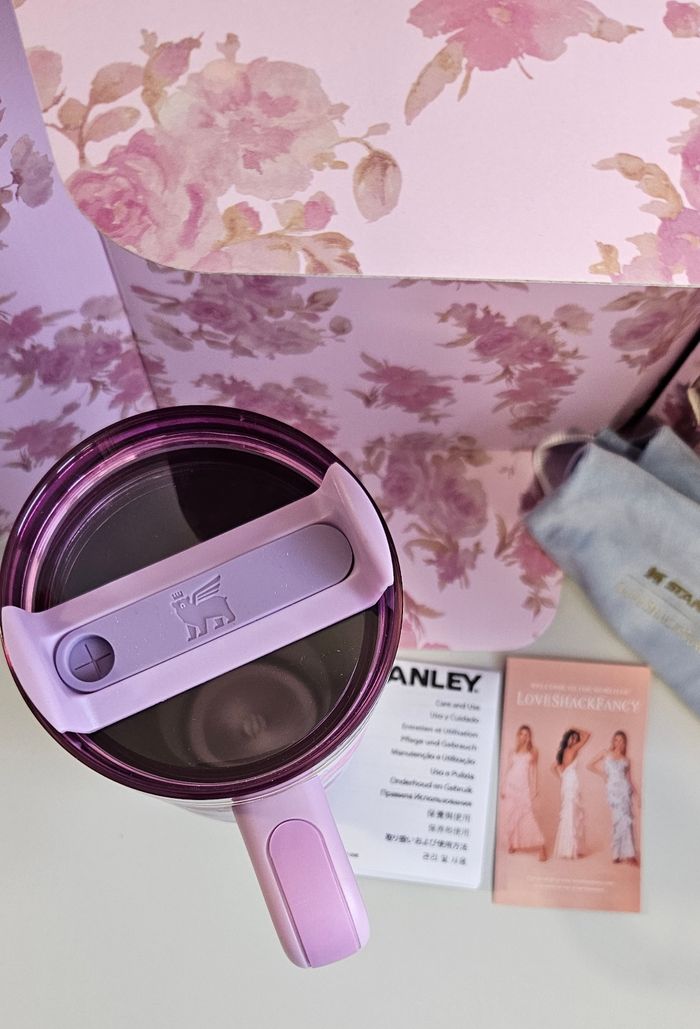 Gourde Stanley × LoveShackFancy 1,2L – Édition limitée Lavande – Neuve - photo numéro 5