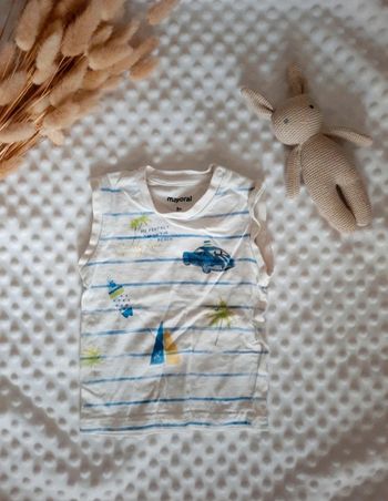 Tee-shirt sans manche 9 mois