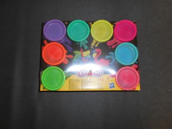 Lot de 8 pots de pâte à modeler (Play-Doh) neuf