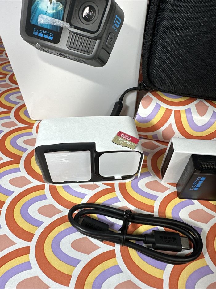 NEUF Caméra d'action GOPRO HERO13 noire 5,3K / 2 batteries / carte 128 Go / étui de transport - photo numéro 6