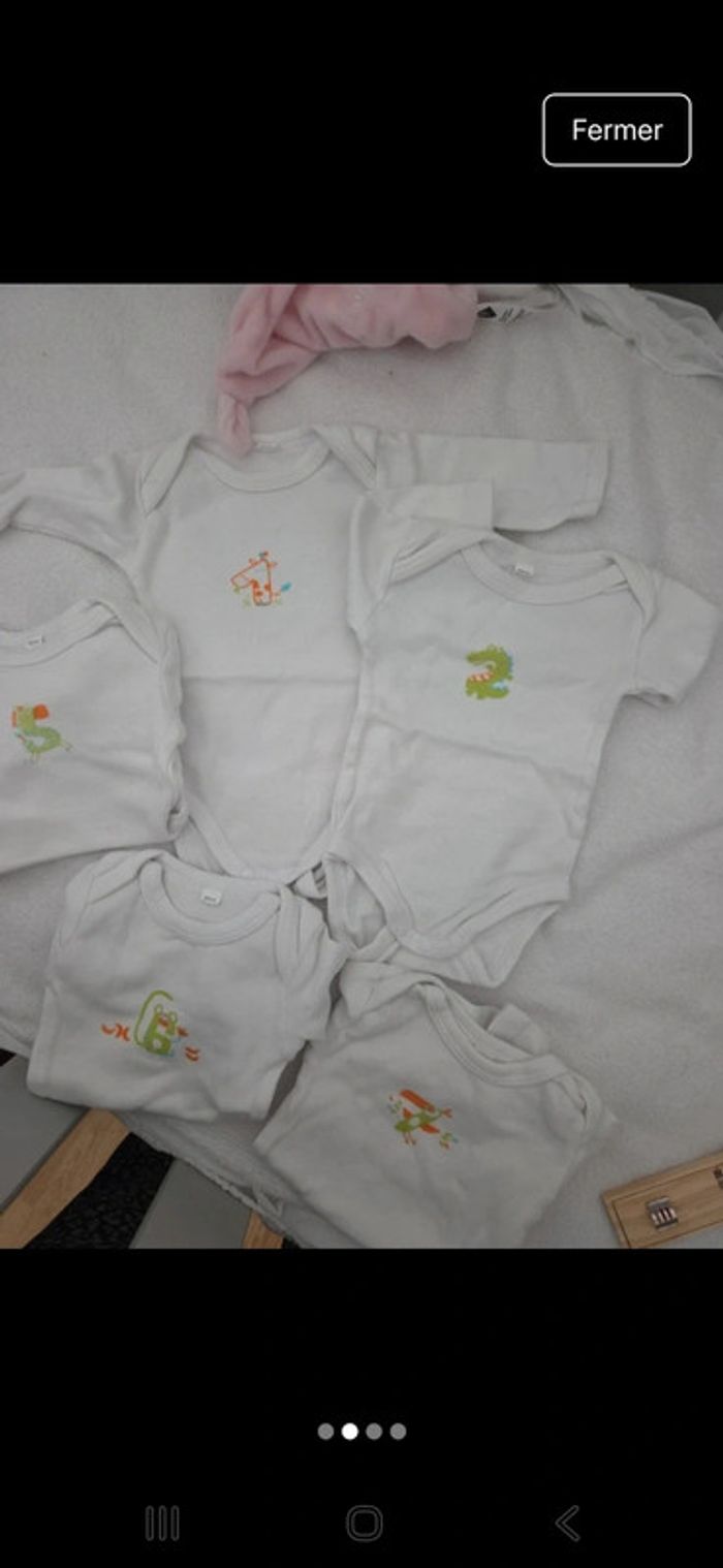 Lot 5 body manches longues taille 56 cm mixte garçon fille 🥰 - photo numéro 2