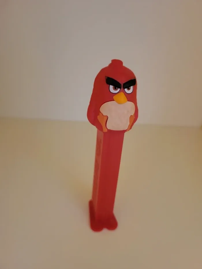 Pez Angry Bird