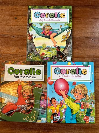 Lot de 3 livres albums anciens vintage Coralie Hemma éditions