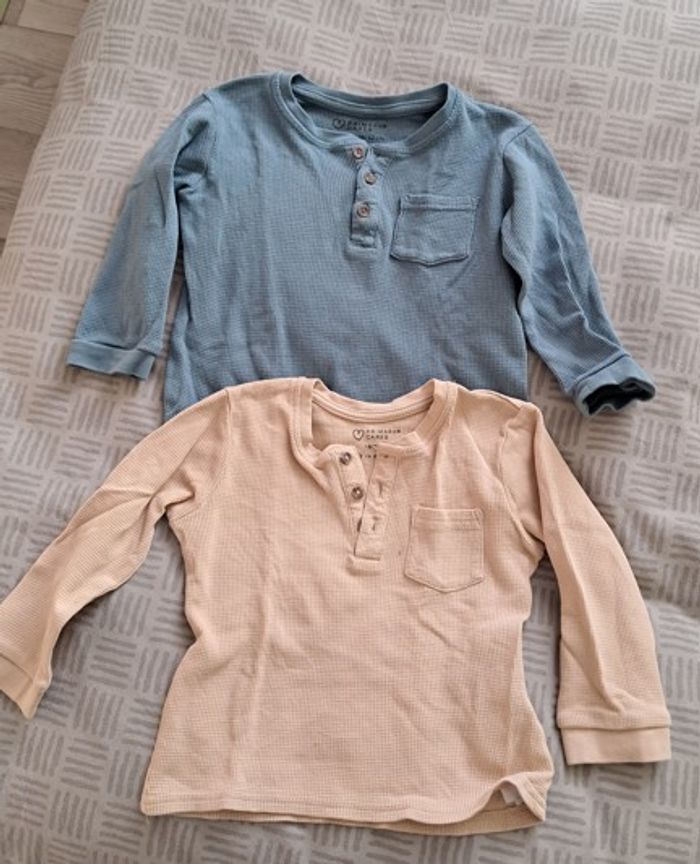 2 polos Primark 18 24 mois - photo numéro 1