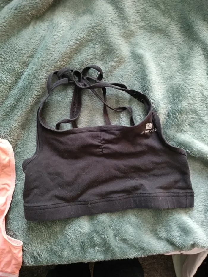 Lot 2 brassières 14 ans xs - photo numéro 3