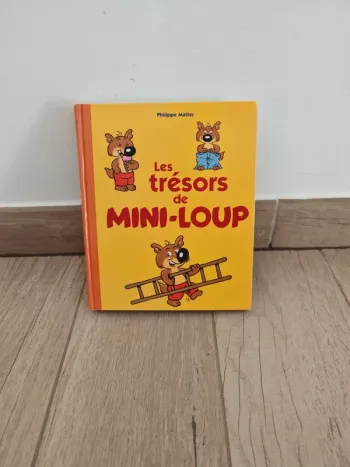 Livre "'Les trésors de Mini-Loup"