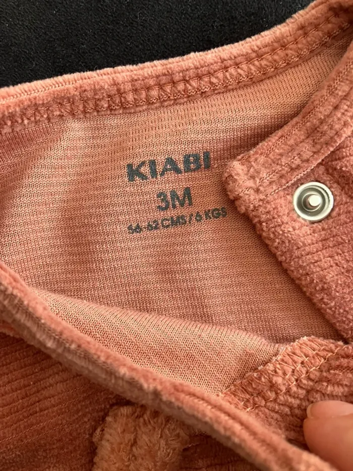 Haut en velours marron kiabi 3 mois - photo numéro 2