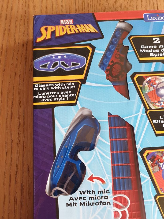 Guitare spiderman - photo numéro 2