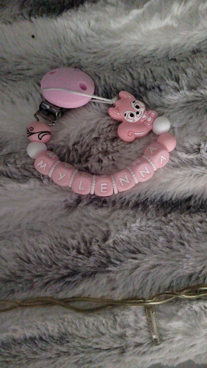 Attache tétine - photo numéro 3