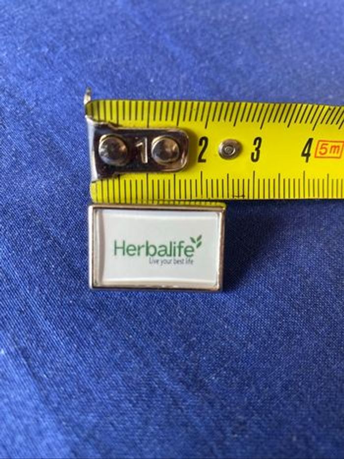 Pins Herbalife Live your best life - photo numéro 2