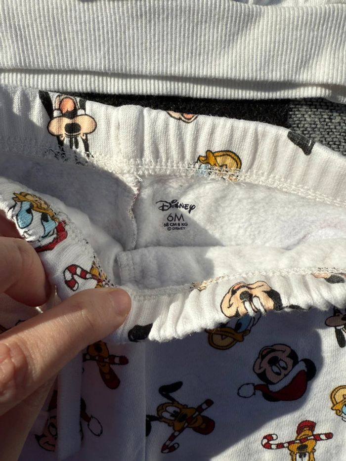 Ensemble Disney garçon 6 mois - photo numéro 2