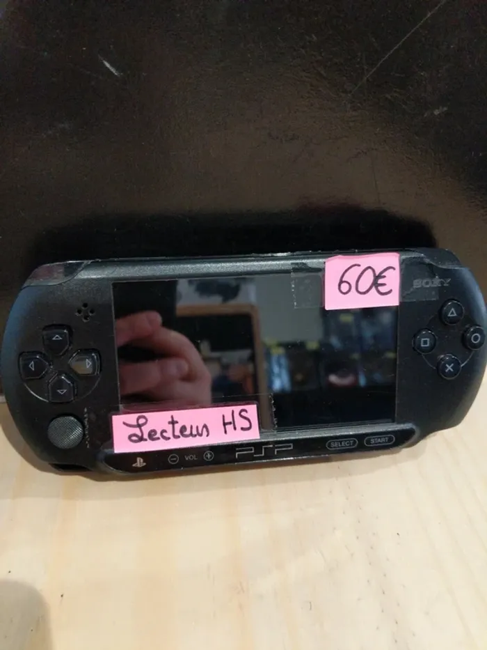 PlayStation Portable - Lecteur HS - photo numéro 3