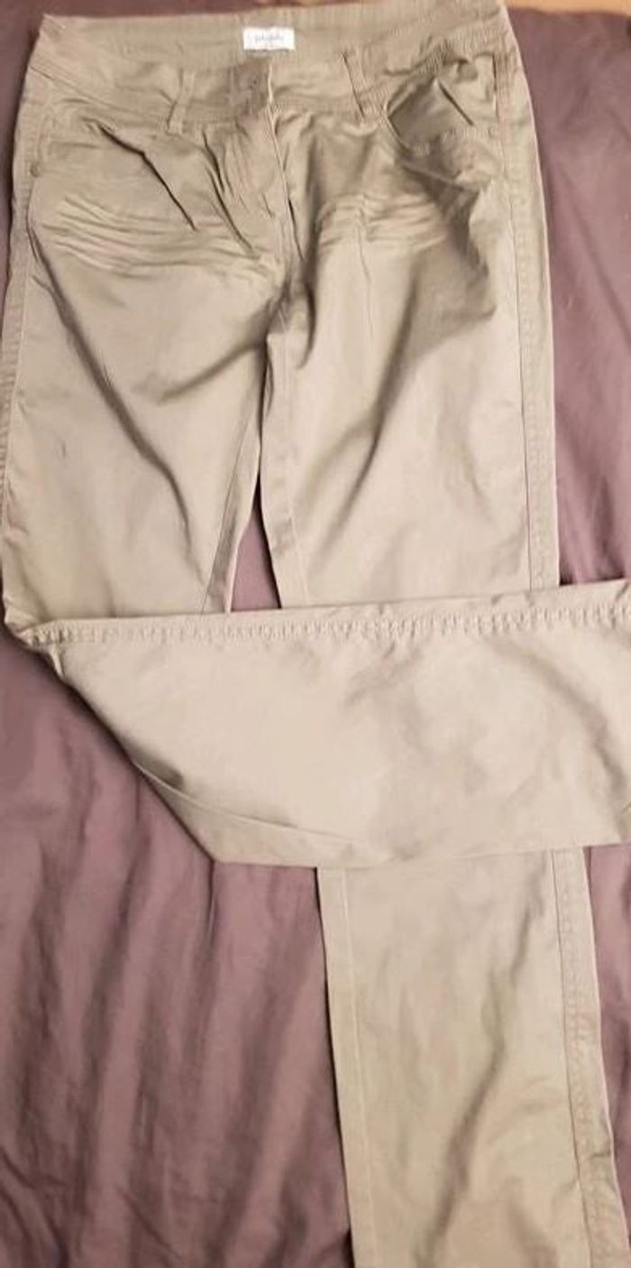 Pantalon kaki Pimkie