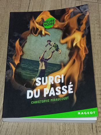 Surgi du passé par Christophe Miraucourt