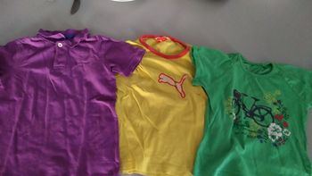 Lot de tee-shirts fille en 4 ans