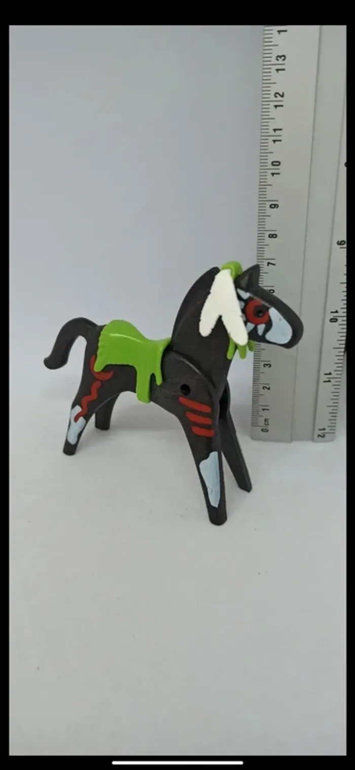 Cheval indien noir avec peintures et selle playmobil - photo numéro 6
