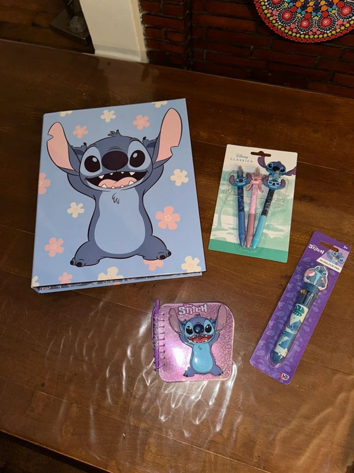 Lot article stitch neuf