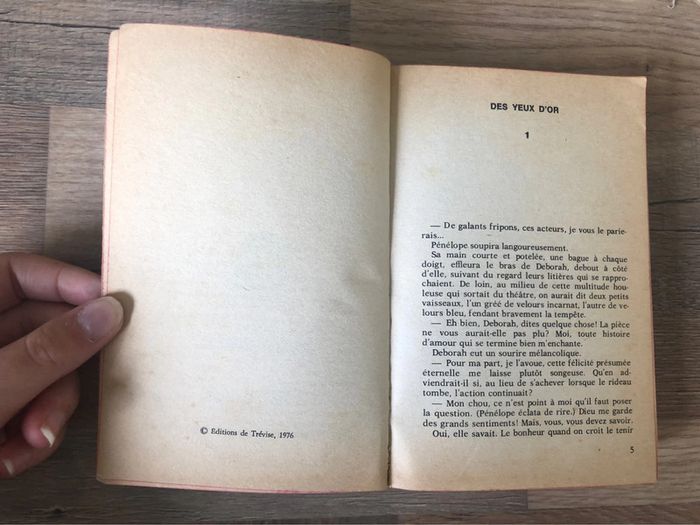 Livre romance « Deborah l’ombre de la hache » Colette Davenat - photo numéro 2