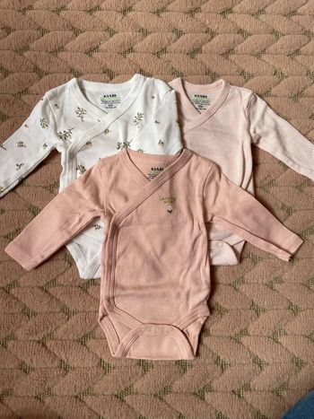 3 bodies  naissance