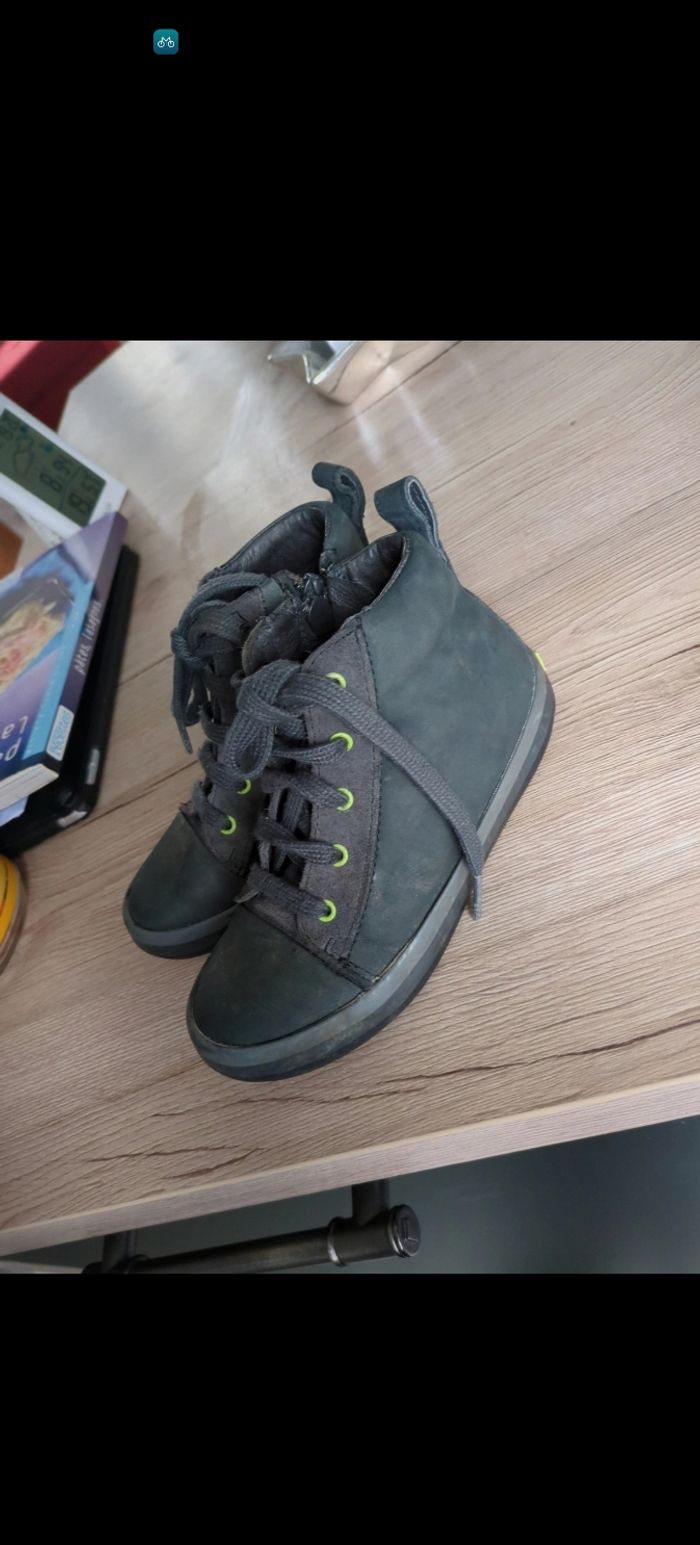 Basket camper taille 28 - photo numéro 2