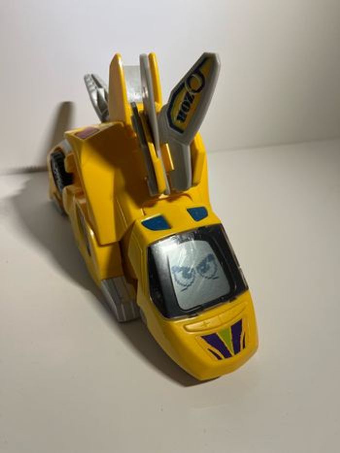 Voiture transformable en Dinosaure - Switch and Go